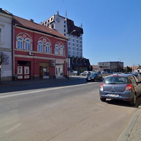 Apartament 8 Central Targu Mures Exterior photo